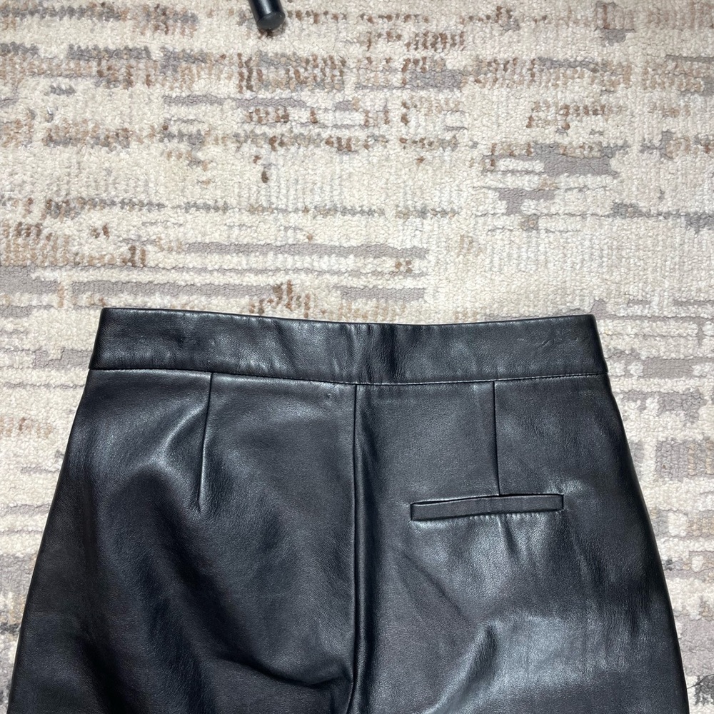 Mango Black Vegan Leather Highrise Mom Fit Faux Leather Pants Size 2 - Picture 6 of 13